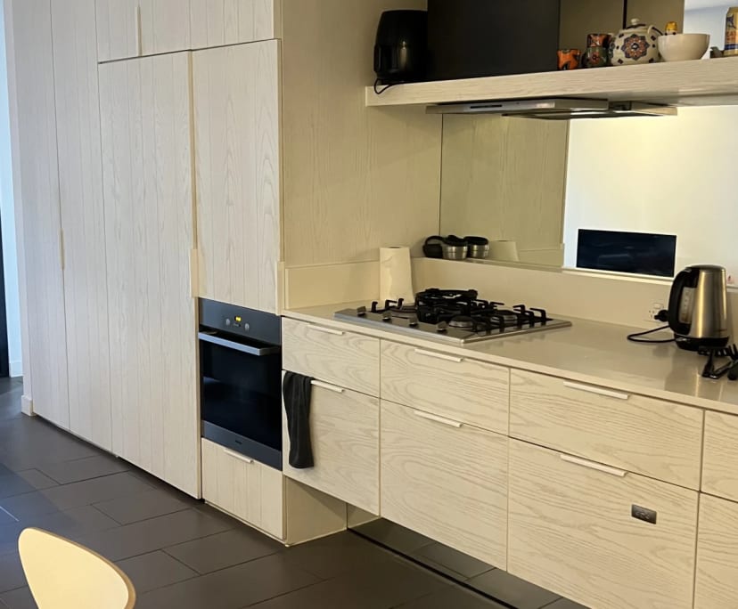 Furnished room in a flatshare