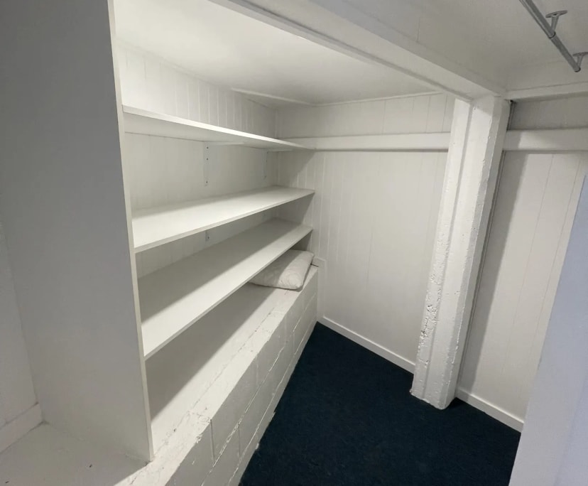 $350, Share-house, 4 bathrooms, Ashgrove QLD 4060