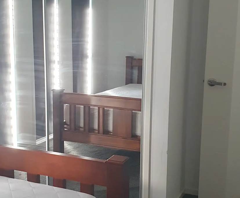 Room in a share house