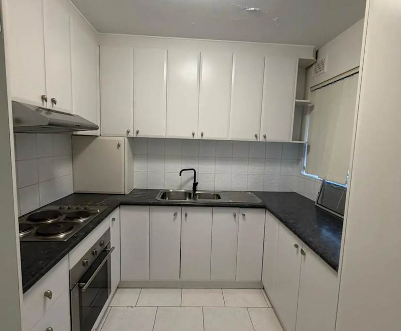 Whole property with 2 rooms for rent