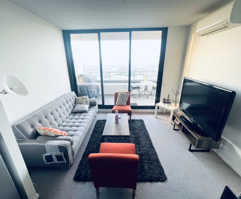 Furnished room with own bathroom
