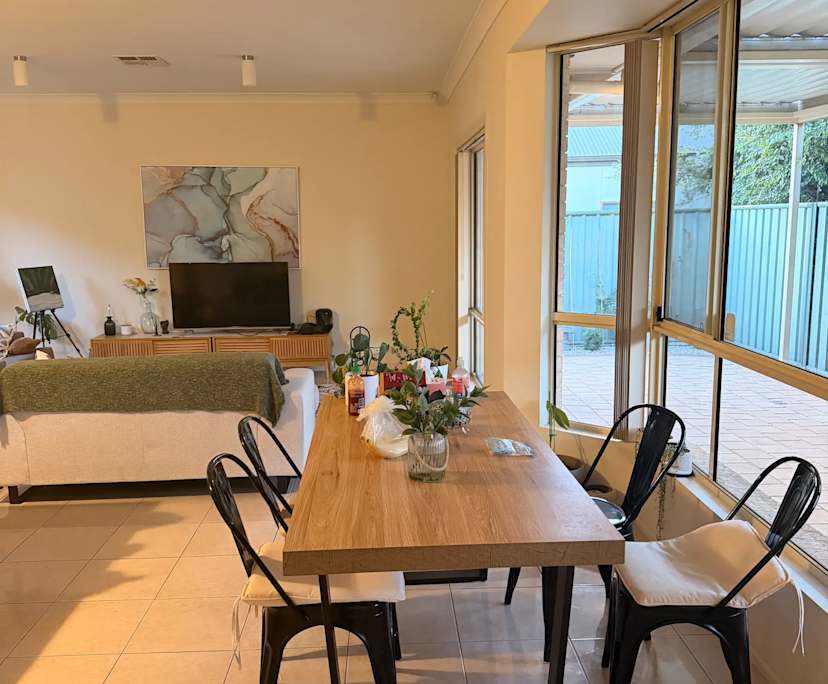 $240, Share-house, 3 bathrooms, Mawson Lakes SA 5095