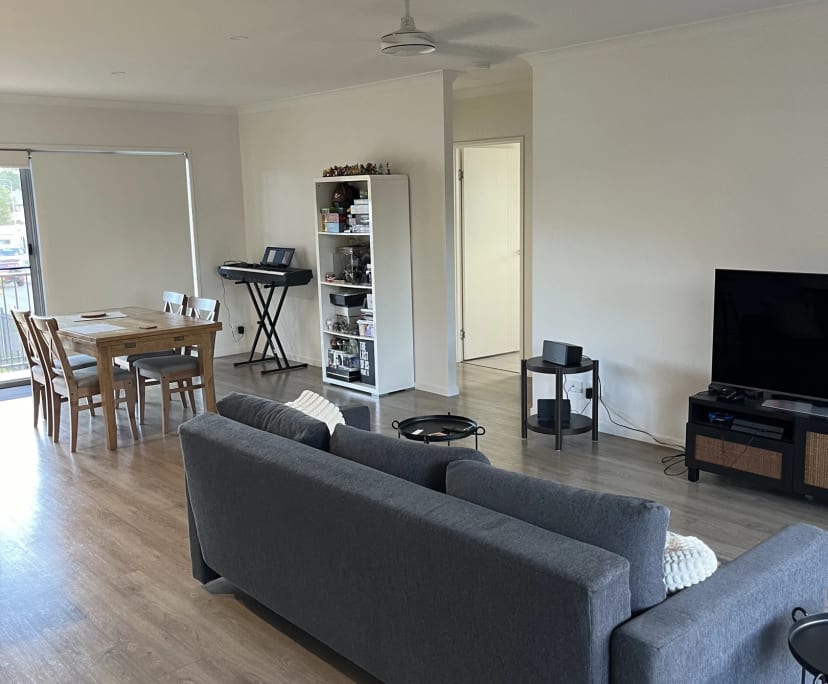 Unfurnished room with own bathroom
