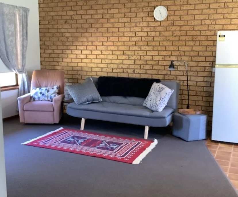 $450, Granny-flat, 2 bathrooms, Finley NSW 2713
