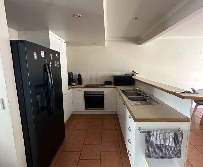 $375, Flatshare, 3 bathrooms, Mountain Creek QLD 4557