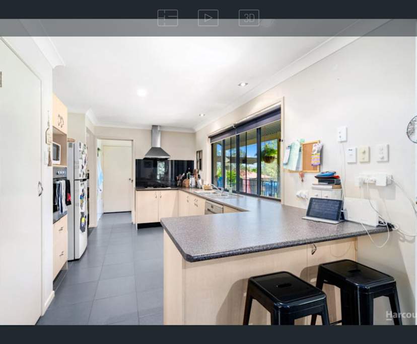 $300, Share-house, 3 bathrooms, Mundoolun QLD 4285