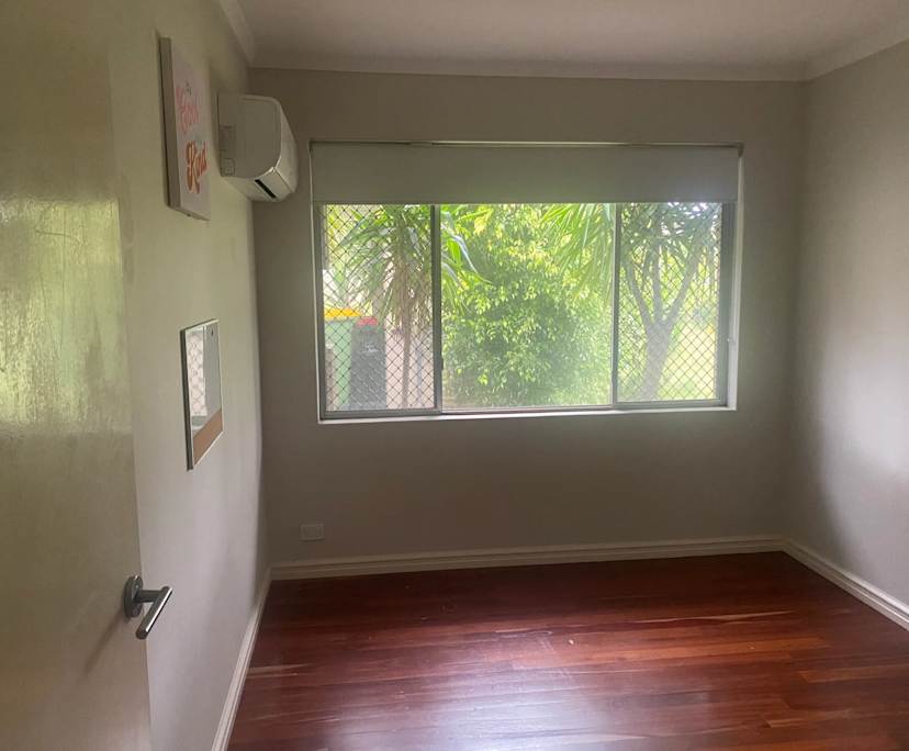 Unfurnished room with own bathroom