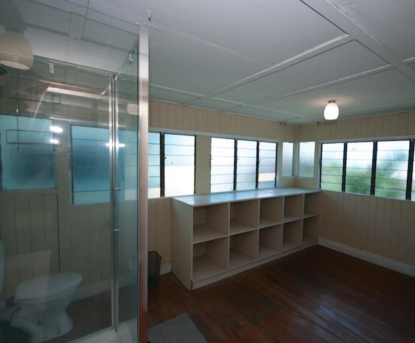 $315, Share-house, 6 bathrooms, Kangaroo Point QLD 4169