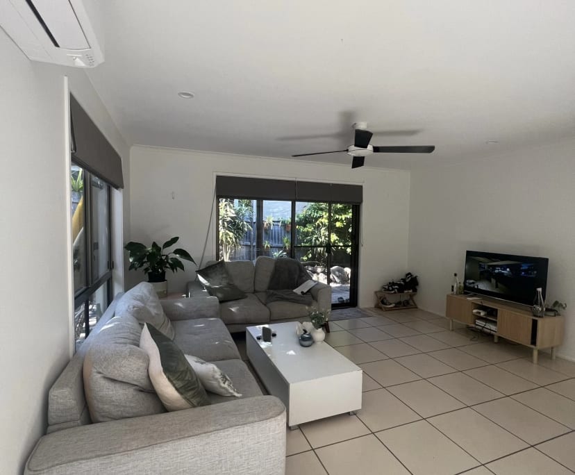 Room for Rent in Sunshine Beach, Sunshine Coast 2...