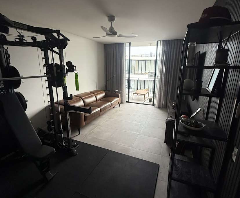 $300, Flatshare, 2 bathrooms, Hope Island QLD 4212