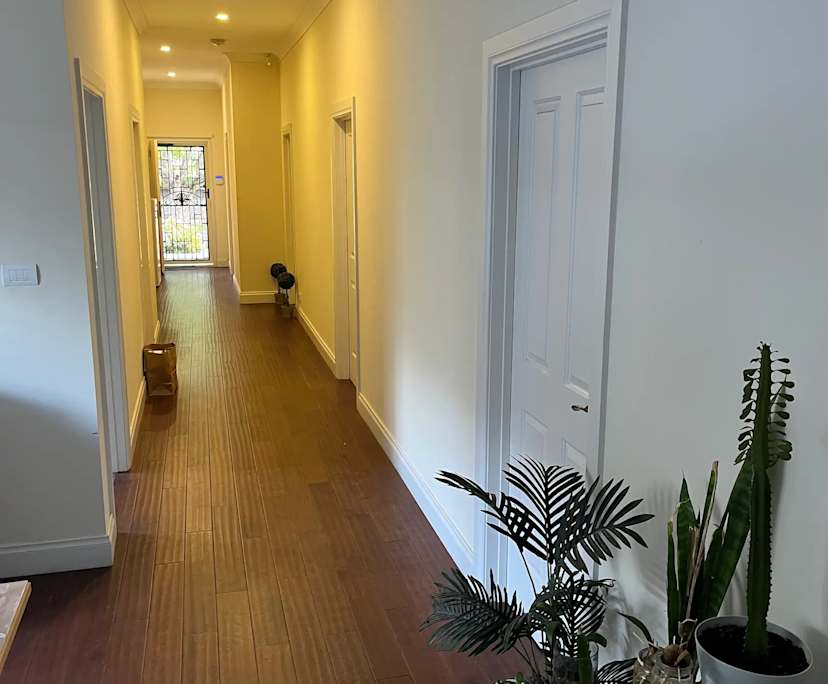 Furnished room in a share house