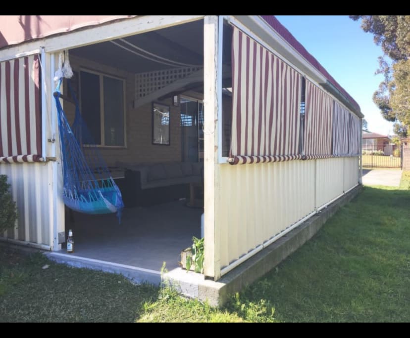Room in a share house