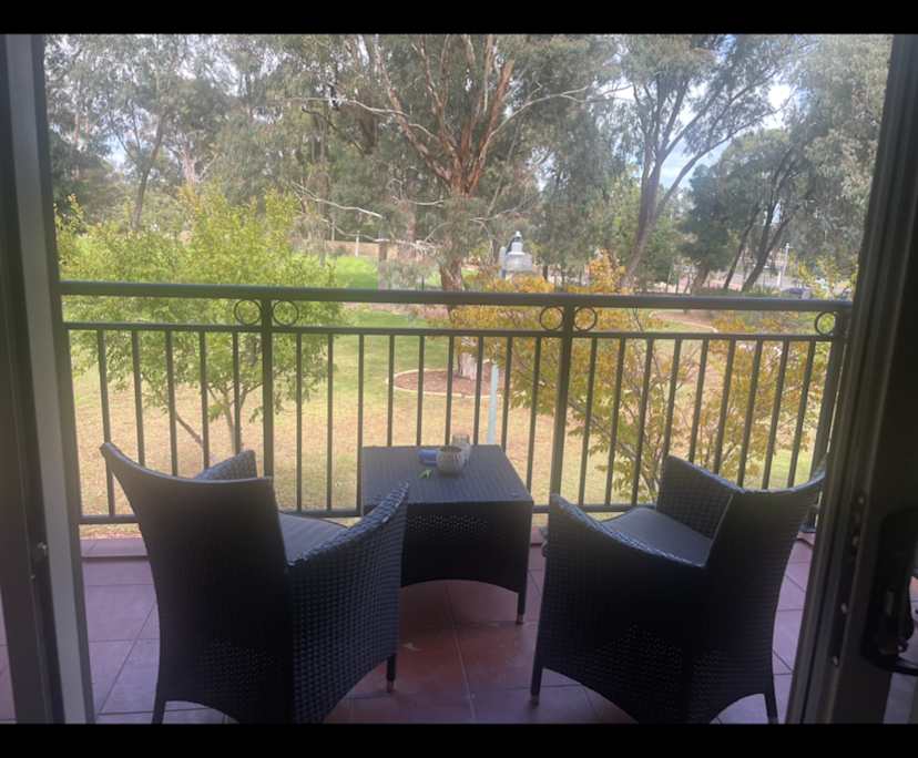 Unfurnished room with ensuite in a flatshare