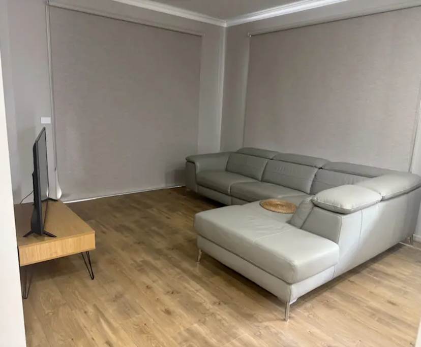 Unfurnished room with own bathroom