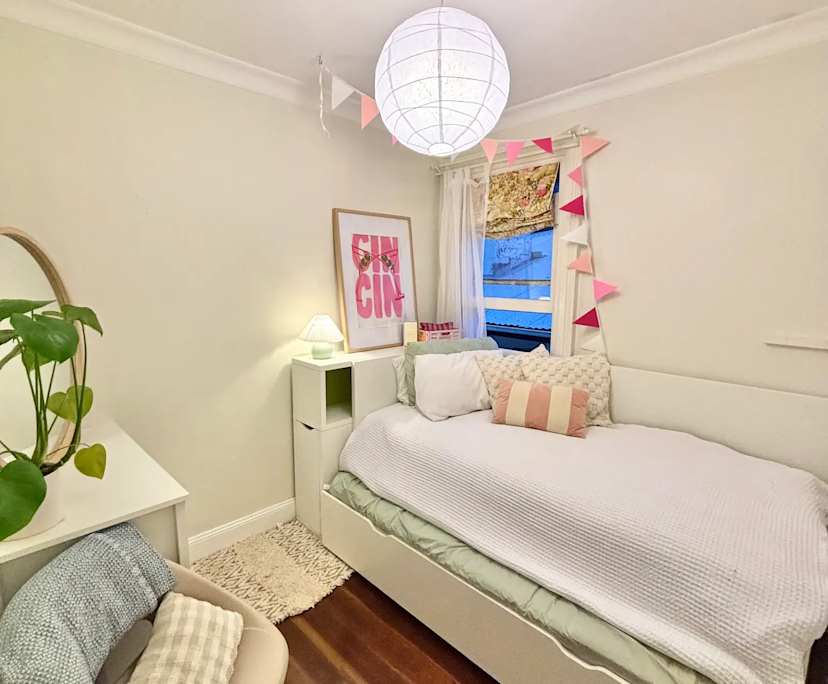 $525, Share-house, 3 bathrooms, Newtown NSW 2042