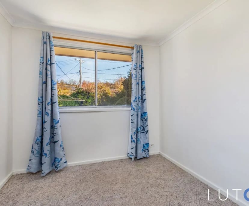 Whole property with 3 rooms for rent