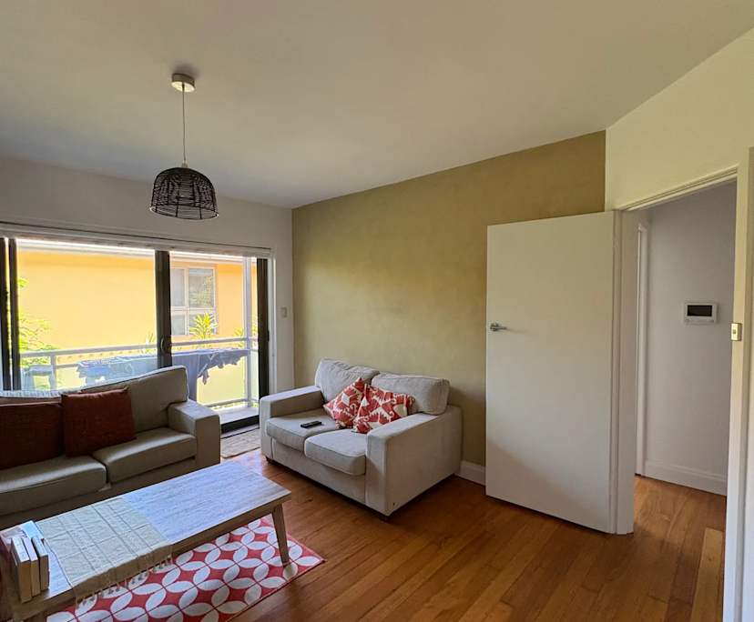 $275, Flatshare, 2 bathrooms, Elwood VIC 3184