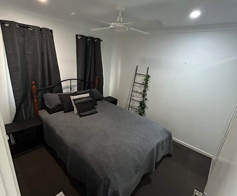 Furnished room with own bathroom