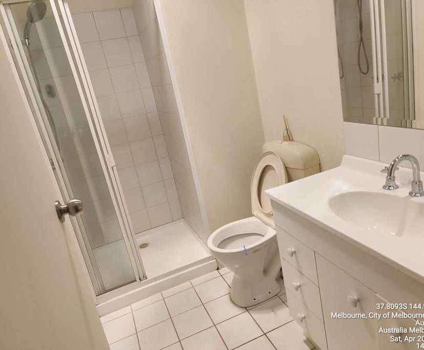 $450, 1-bed, 1 bathroom, Melbourne VIC 3000