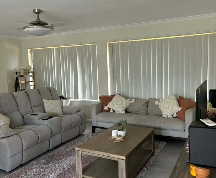 $260, Share-house, 3 bathrooms, Parkwood QLD 4214