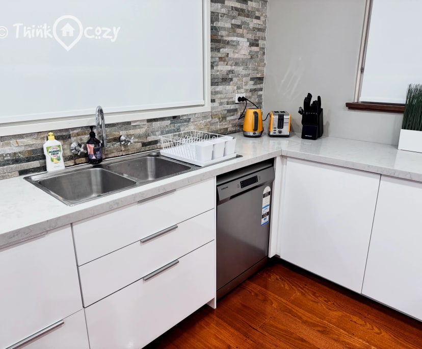 $360, Share-house, 6 bathrooms, Thornbury VIC 3071