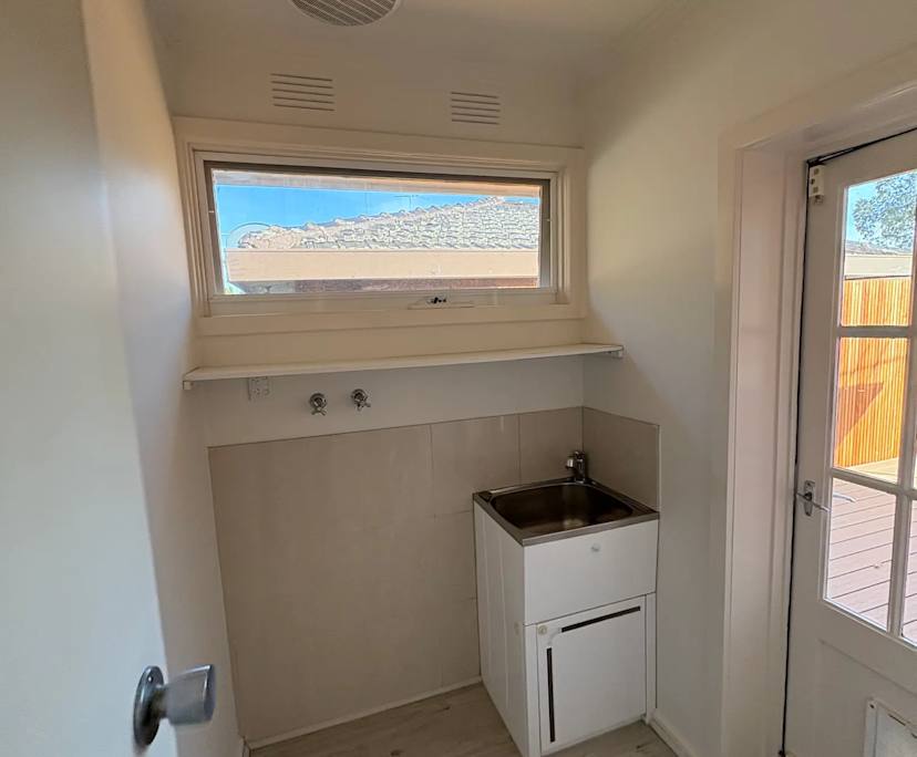 propertyImage