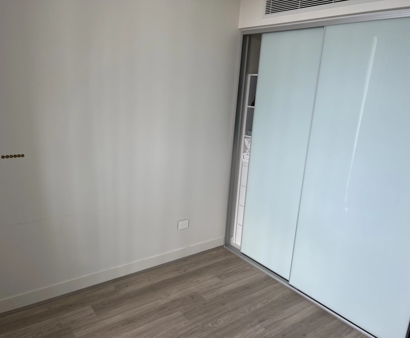 Unfurnished room with own bathroom