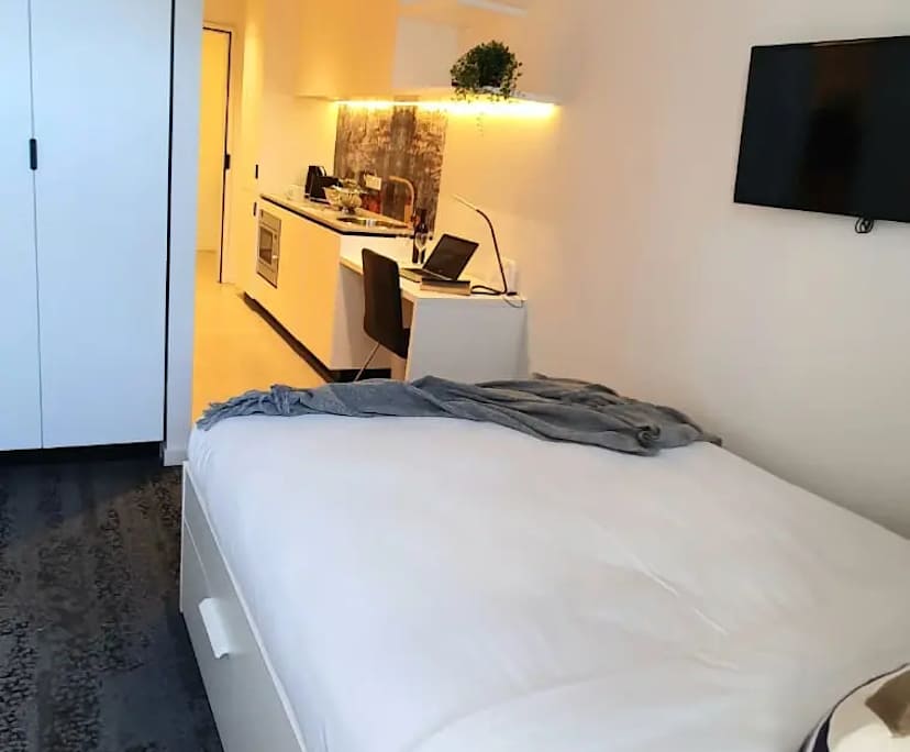 $739, Studio, 1 bathroom, Surry Hills NSW 2010