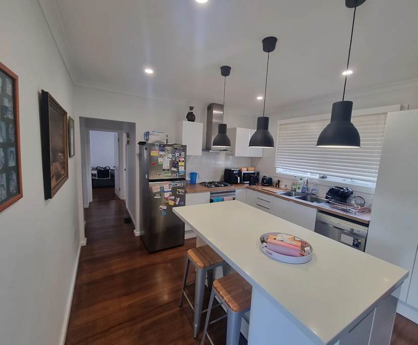 Whole property with 3 rooms for rent