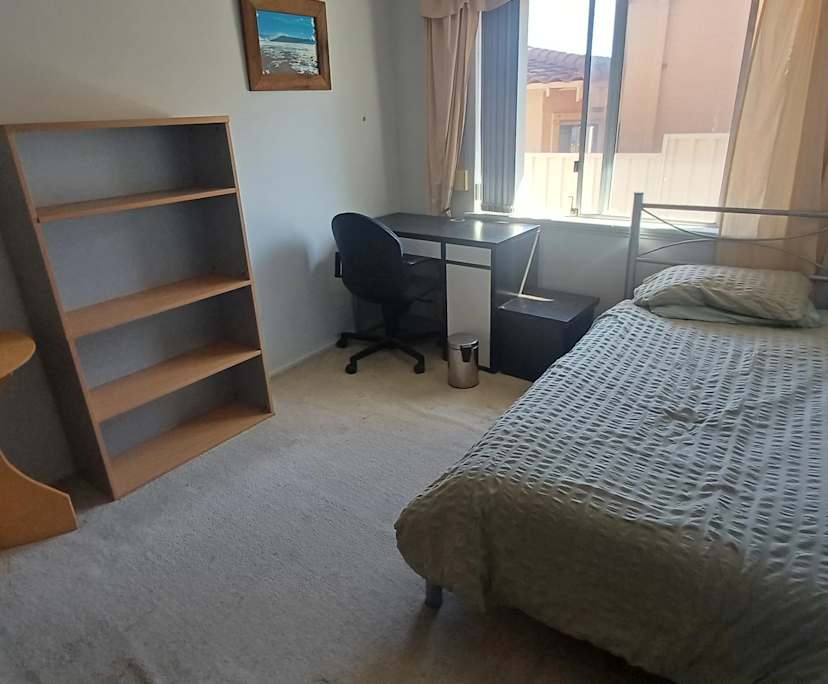 $300, Share-house, 5 bathrooms, Watermans Bay WA 6020