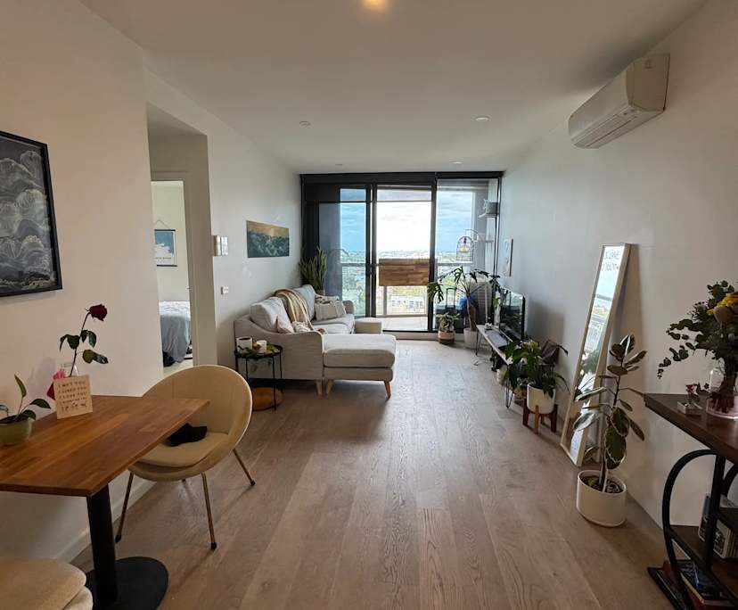 Whole property with 2 rooms for rent