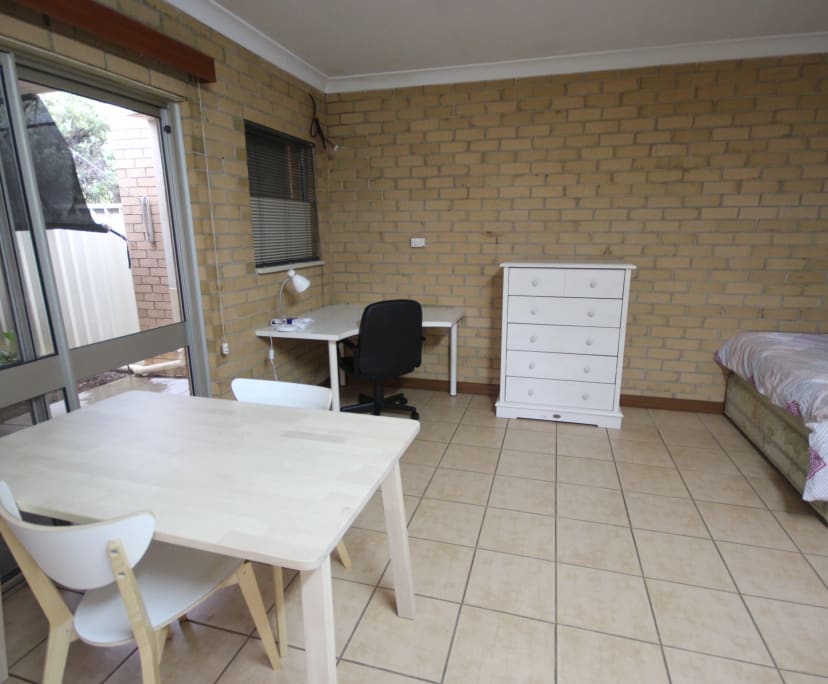 $383, Share-house, 6 bathrooms, Campbelltown SA 5074