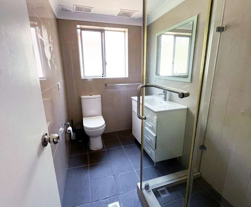 $320, Flatshare, 3 bathrooms, Ashfield NSW 2131
