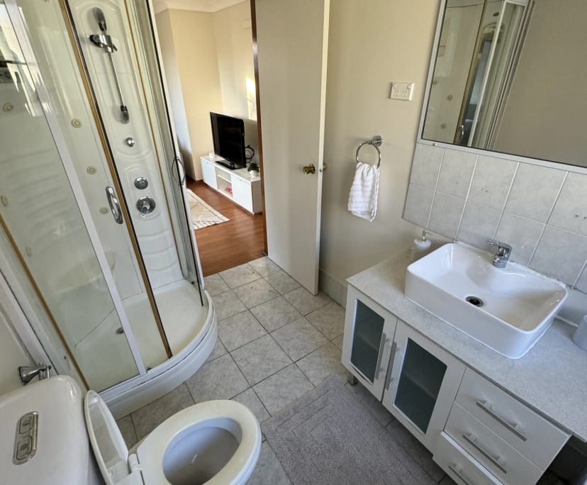 $255, Share-house, 6 bathrooms, Maroubra NSW 2035