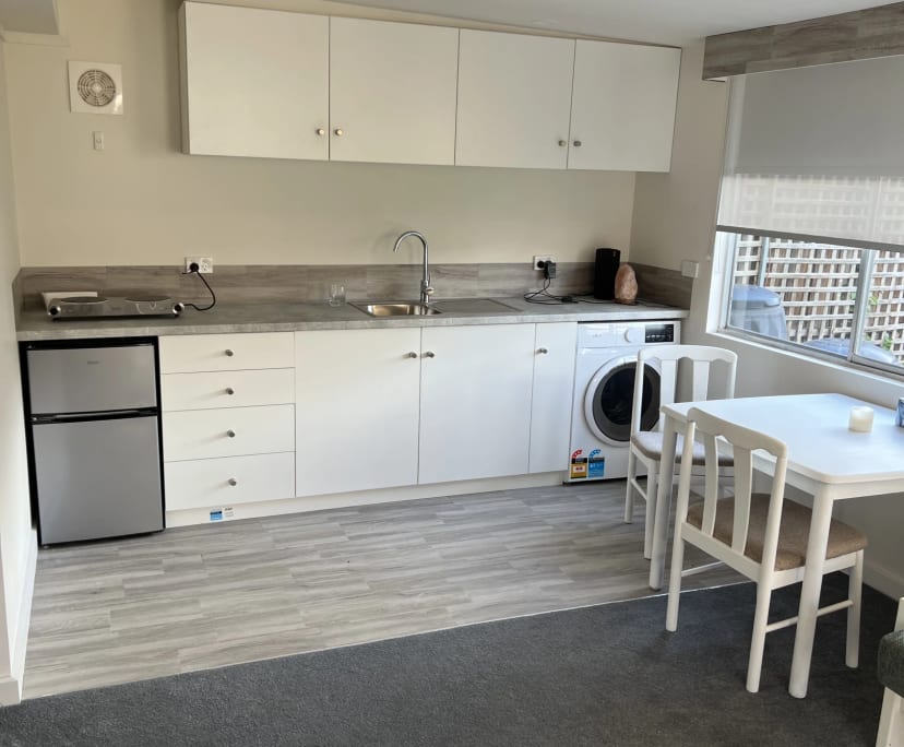 Granny Flat for Rent in Mornington, VIC 375, Furn...