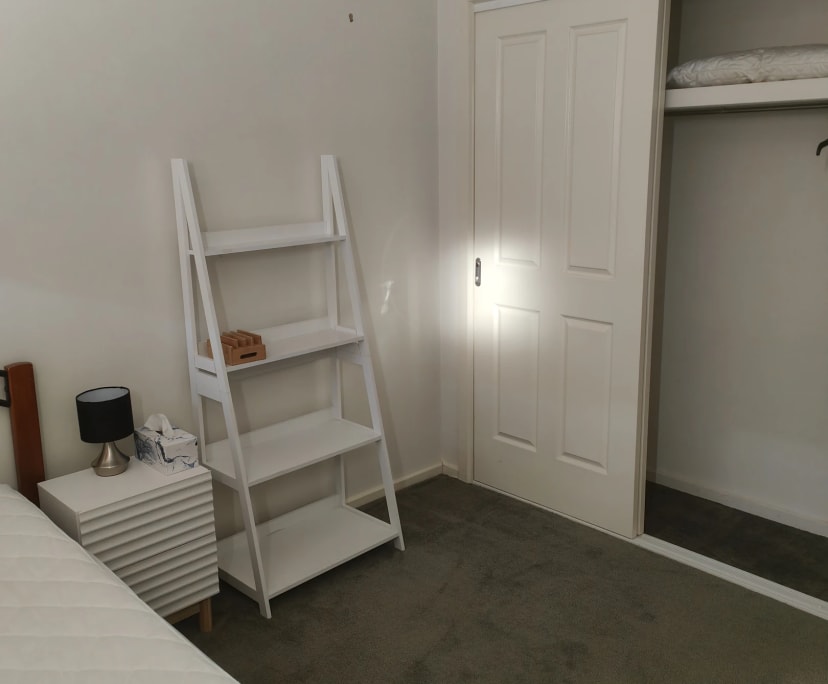 $240, Share-house, 3 bathrooms, Hillside VIC 3037