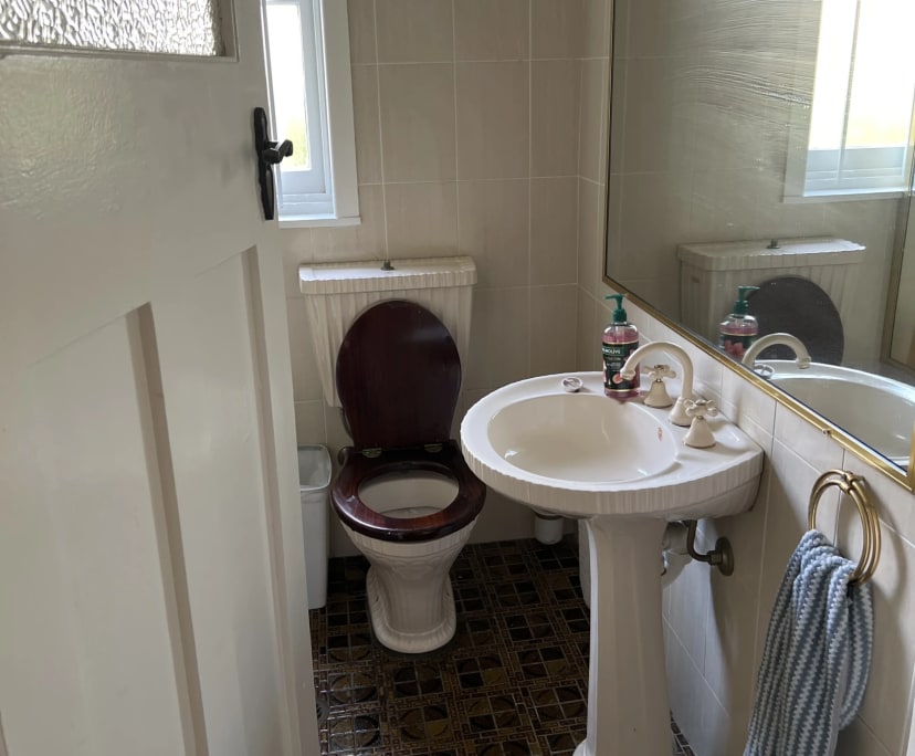 Unfurnished room in a share house