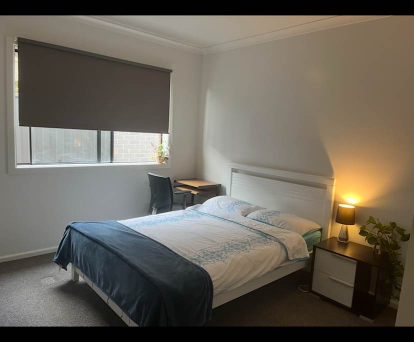 Room in a share house