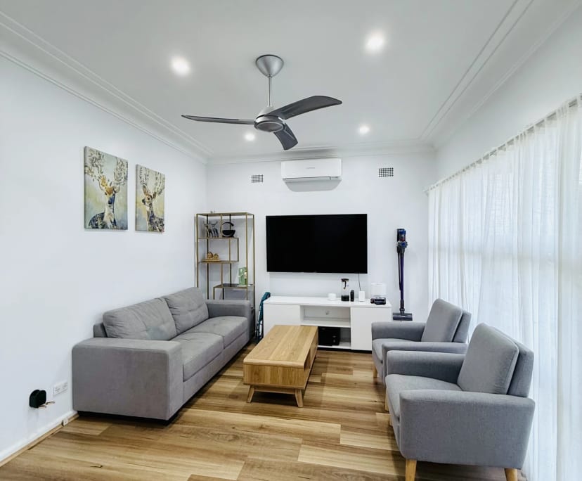 propertyImage