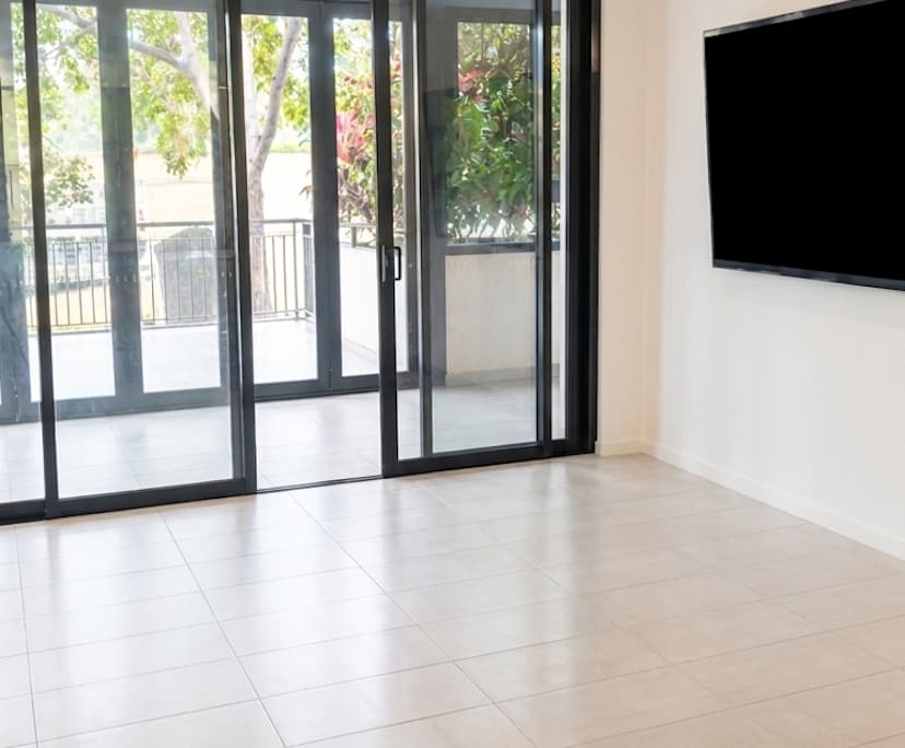 Whole property with 2 rooms for rent