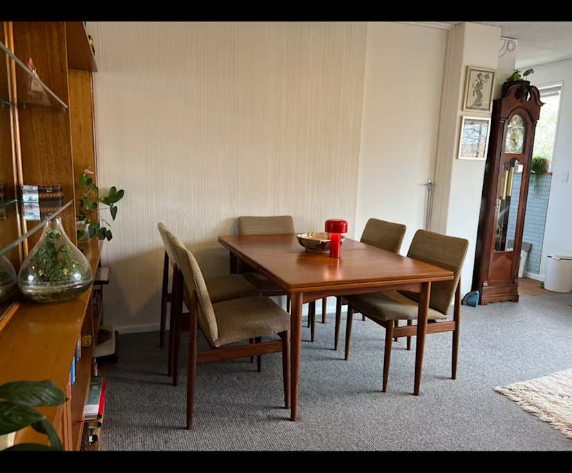 $650, 1-bed, 1 bathroom, Thornbury VIC 3071