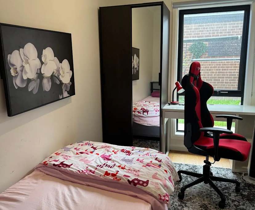 Furnished room with ensuite in a share house