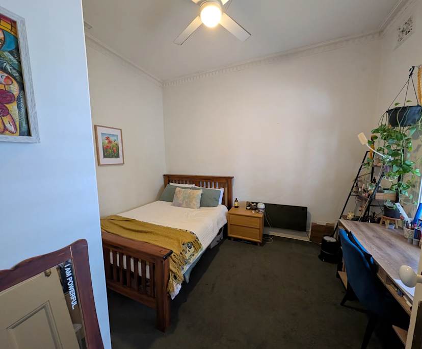 Unfurnished room in a share house