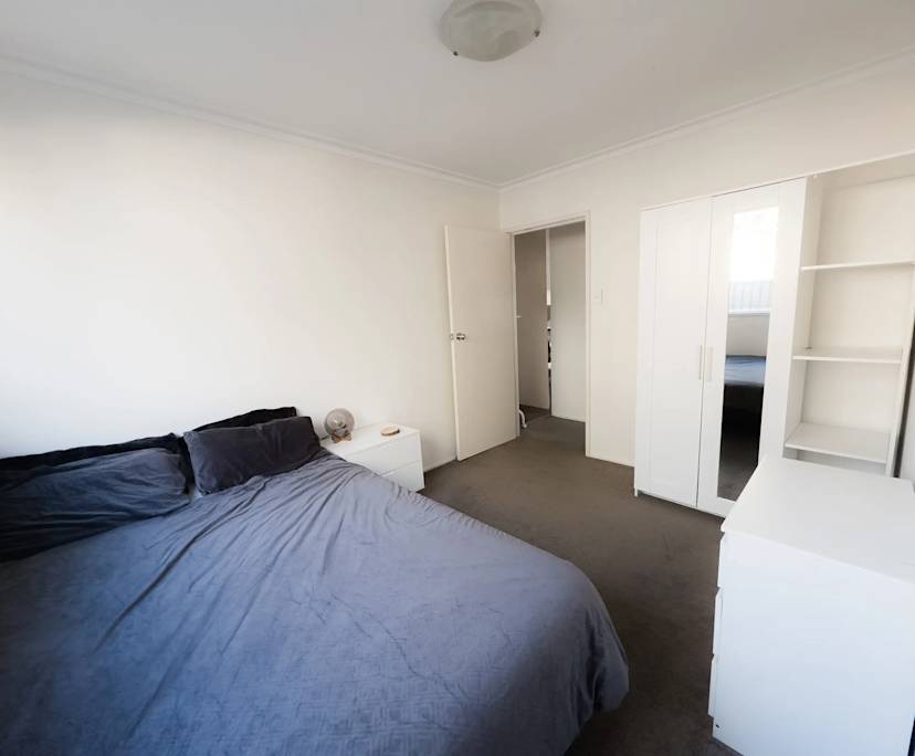 Furnished room in a share house