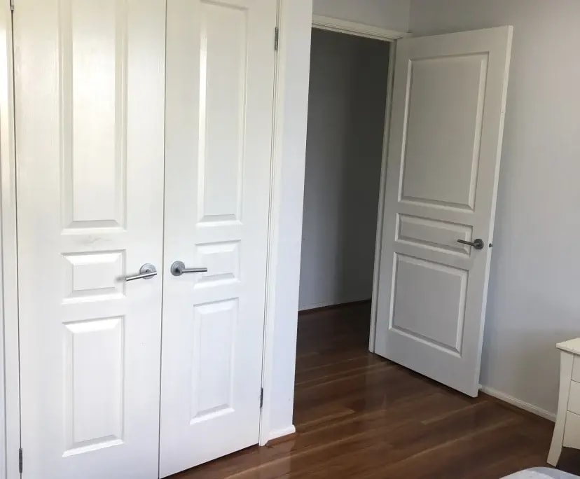 Room in a share house