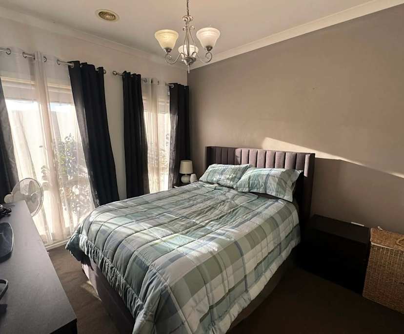 Room with ensuite in a share house