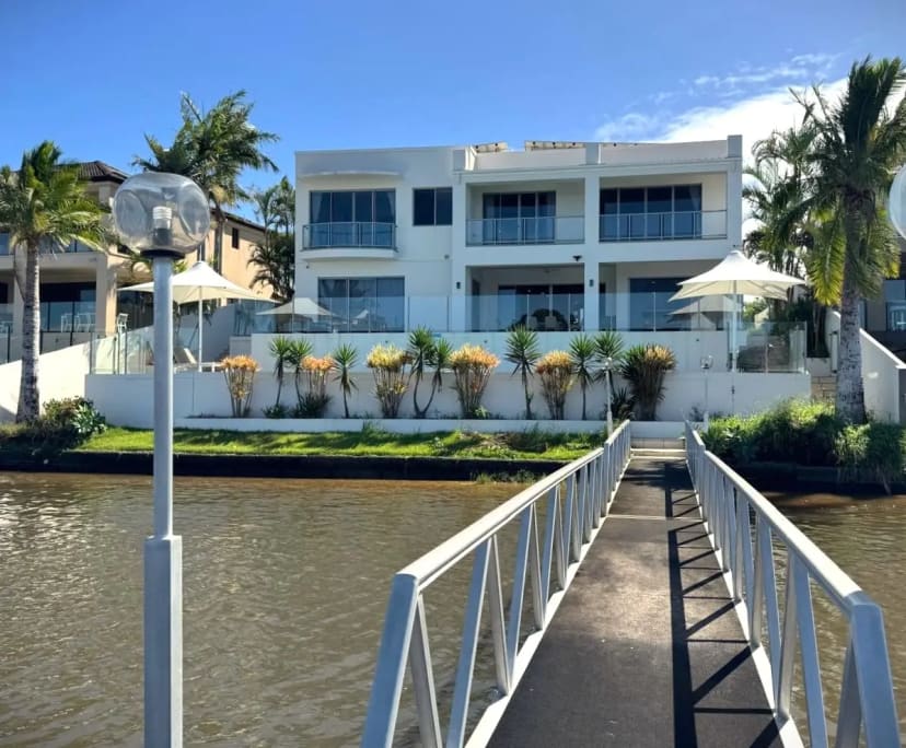 $600, Share-house, 6 bathrooms, Benowa QLD 4217