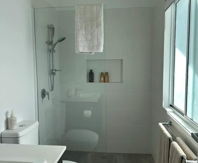 Room with ensuite in a share house