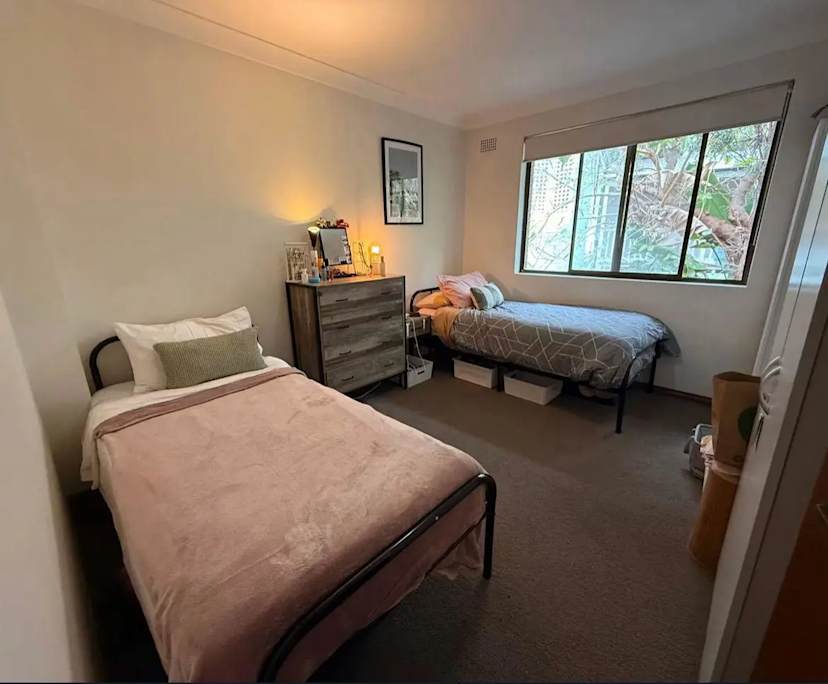 Furnished room in a share house