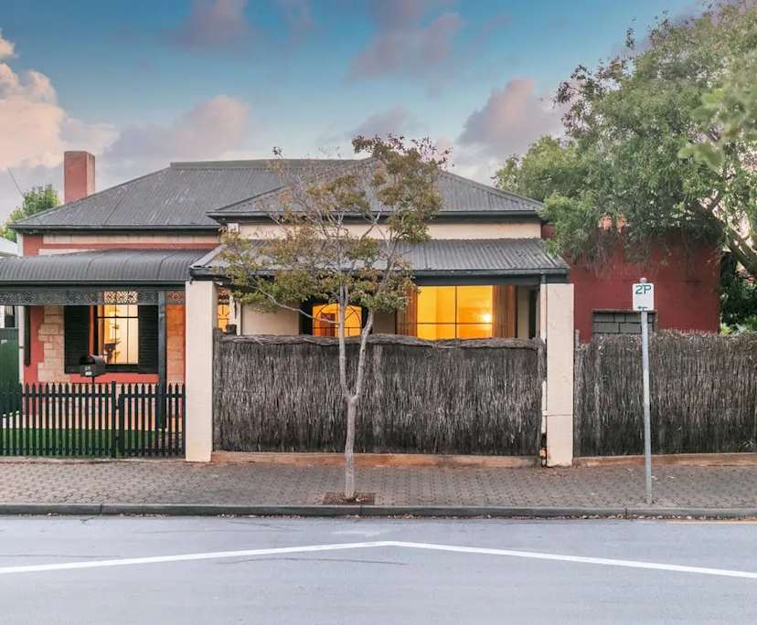 propertyImage